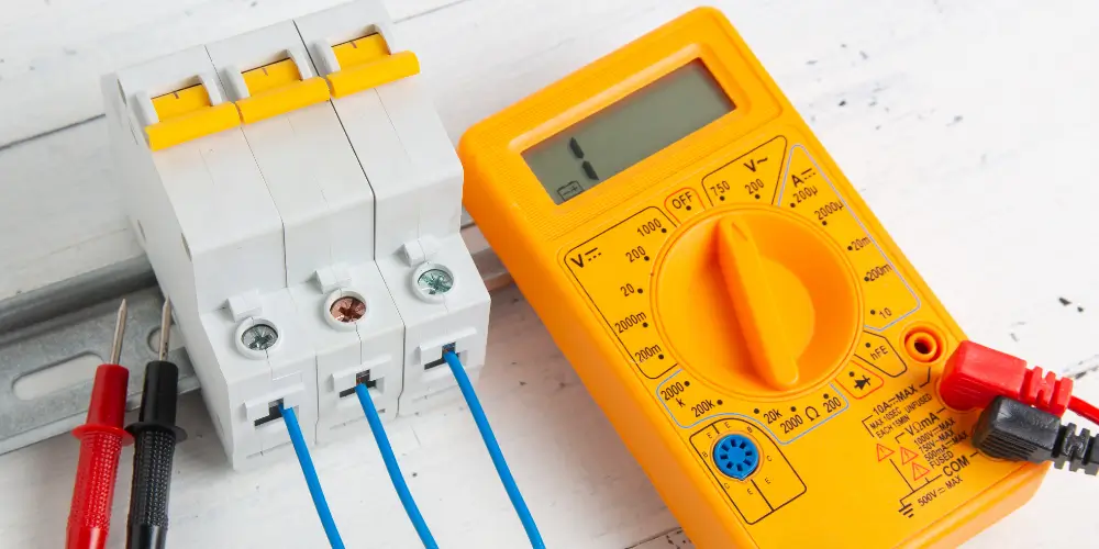 What Colour Is The Live Wire