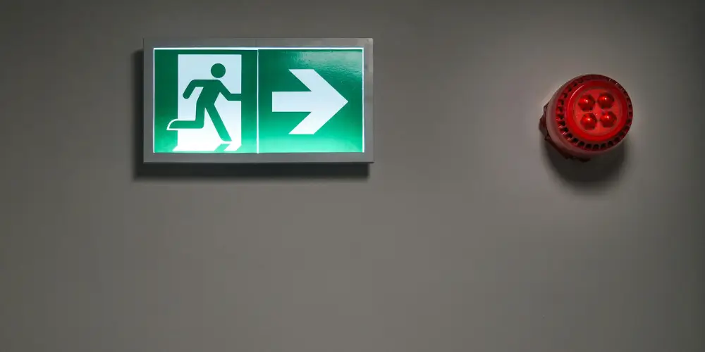 Emergency Lighting Compliance: Duration, Placement, Responsibilities