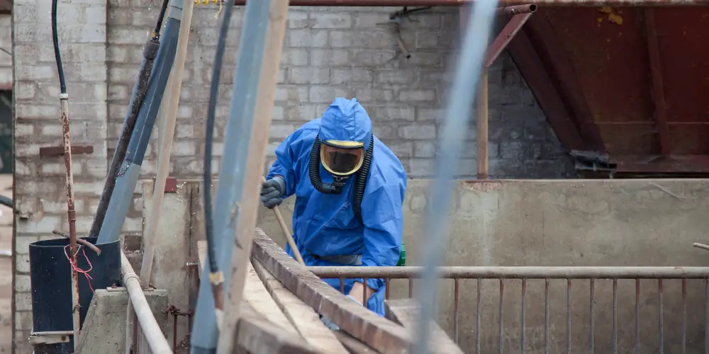 When Do the Asbestos Regulations Apply During Maintenance, Refurbishment or Demolition? / Who Does the Control of Asbestos Regulations Apply To