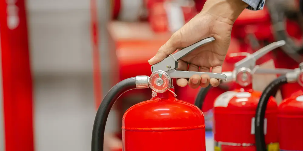 When to Use a CO2 Fire Extinguisher?